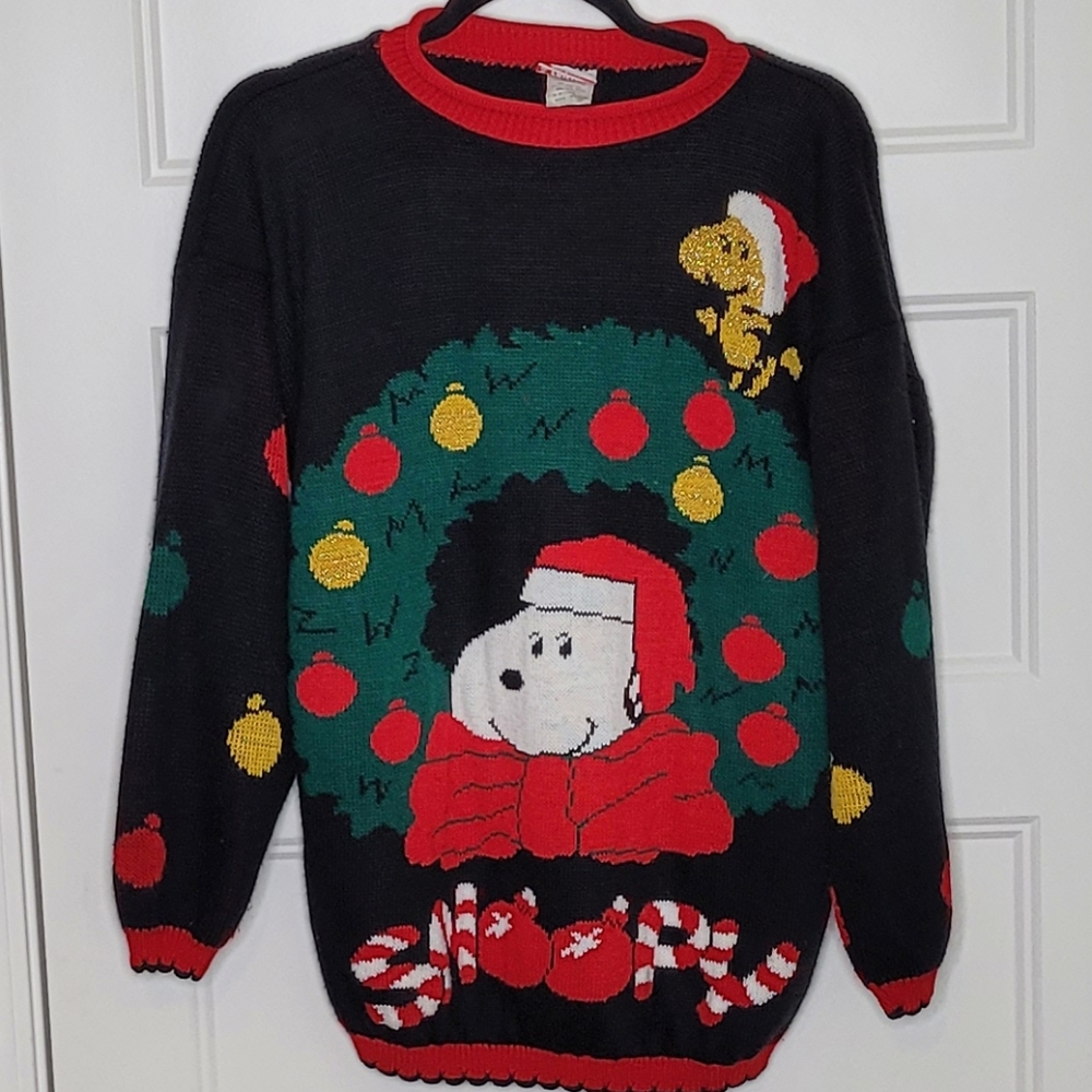Vintage Snoopy & Friends Christmas Sweater Medium